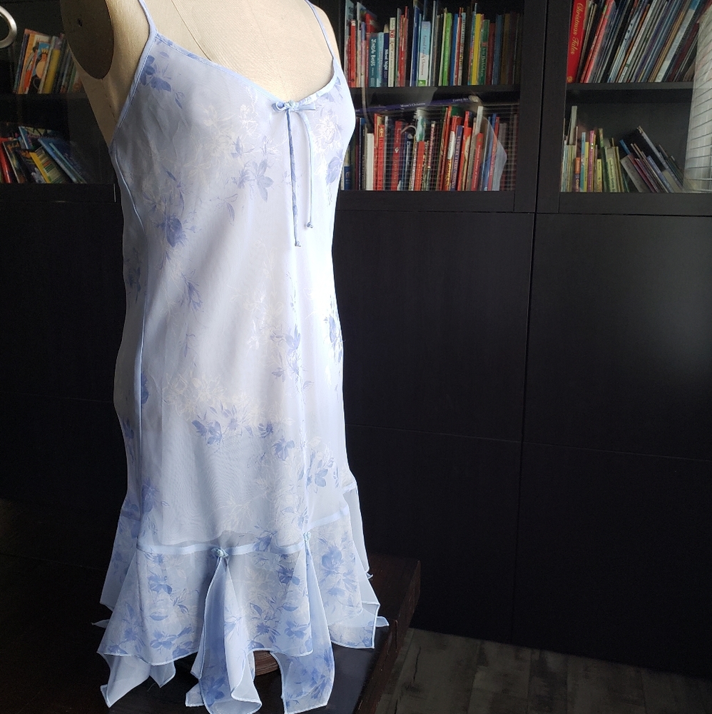NWOT Halston Floral Blue BabyDoll Lingerie